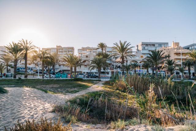 Bahia Apartment Arenales del Sol Luaran gambar